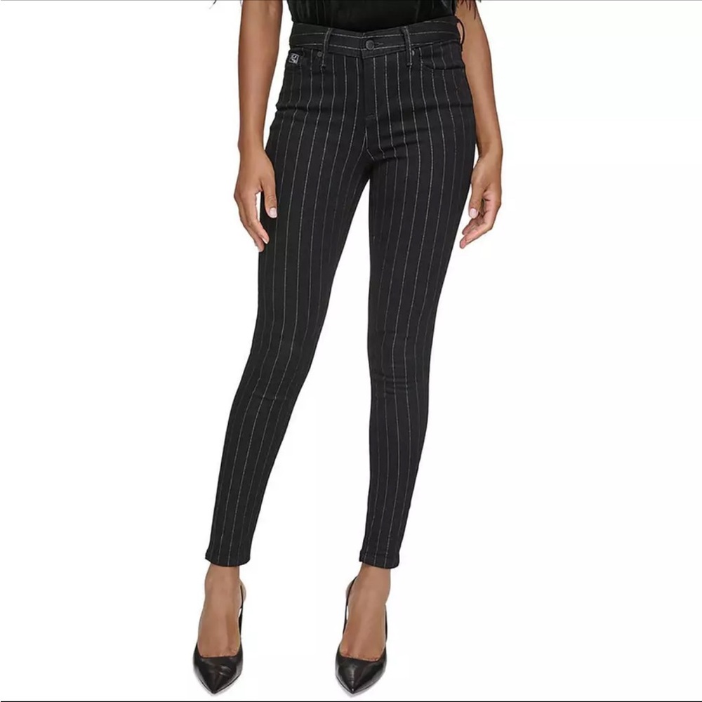 Karl Lagerfeld Paris Womens Black with Silver Stripe  Slim Leg Skinny Jean Sz 4
